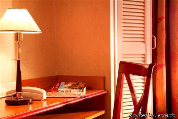 Eiffel Villa Garibaldi Paris Zimmer foto